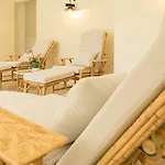 Hotel Haras De La Potardiere 3*