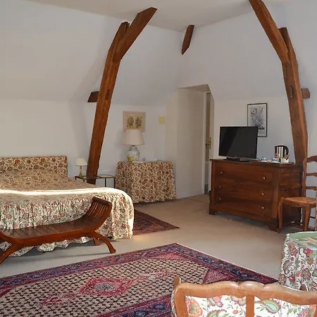 Отель Haras De La Potardiere 3*